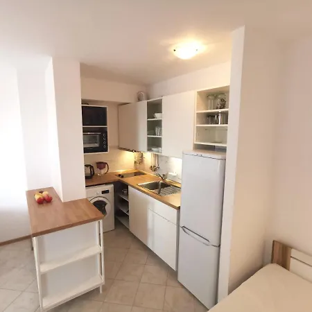 Apartment Pozitiv Byala *